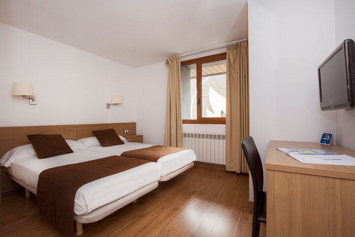 Room 5 of 27