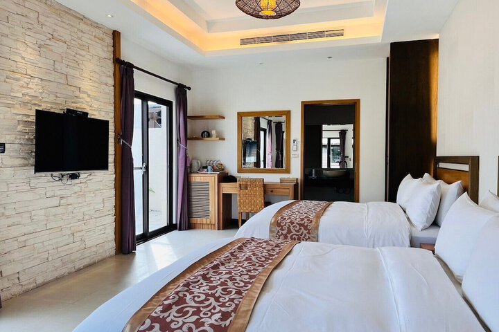 Room 14 of 64