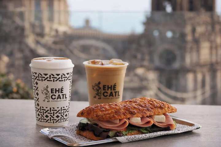 Breakfast/Coffee Service 100 of 176