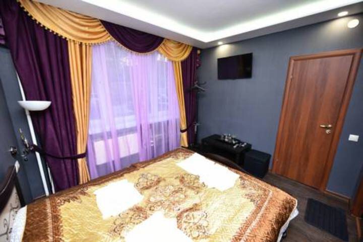 Hotel Diana