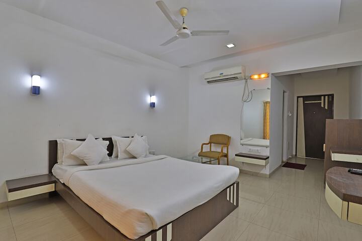 Room 7 of 47