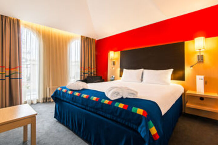 Room 21 of 59