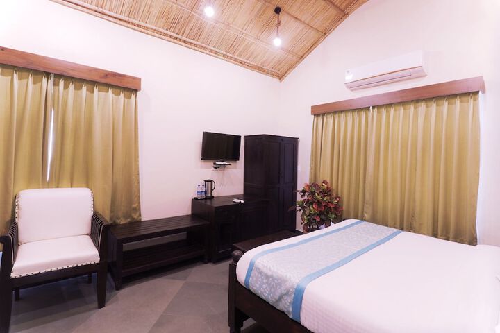Room 8 of 55