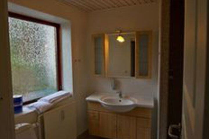 Room 3 of 31