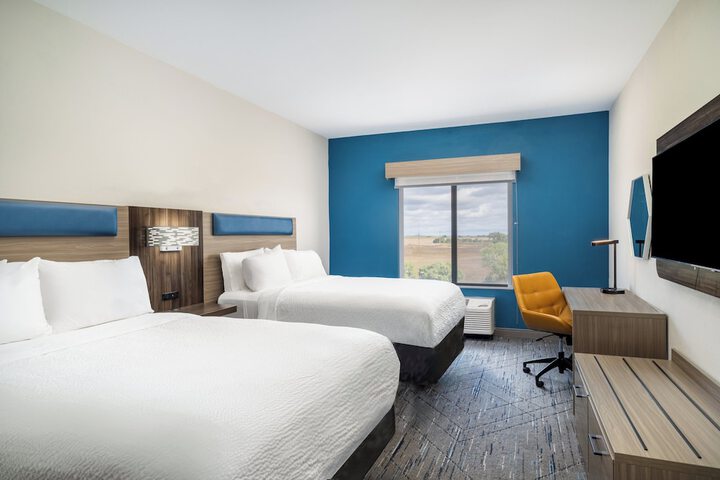 Room 15 of 45