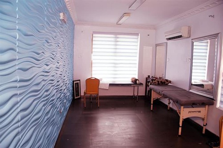 Room 35 of 44