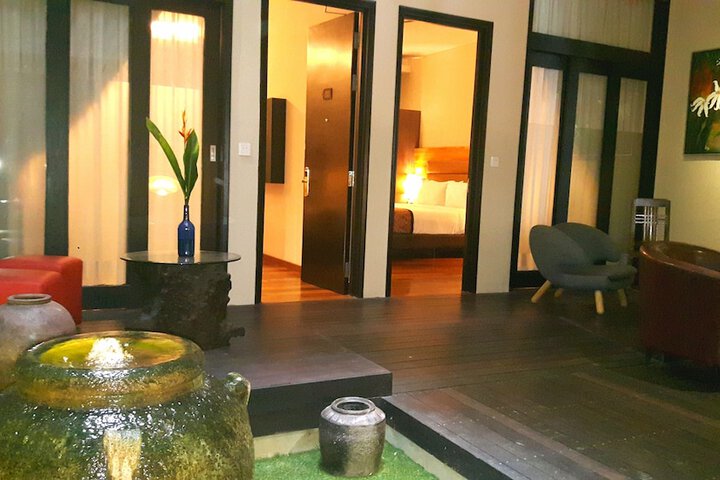 Room 13 of 73