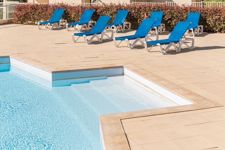 Pools & Facilities