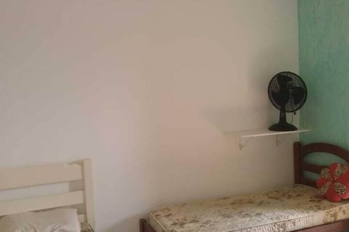 Room 11 of 18