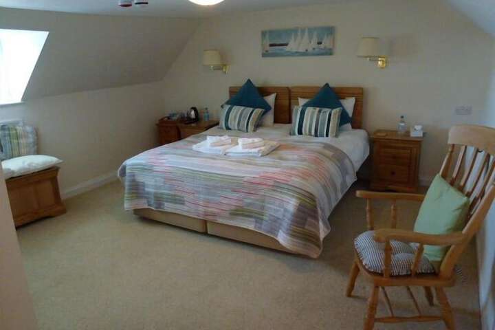 Room 15 of 37