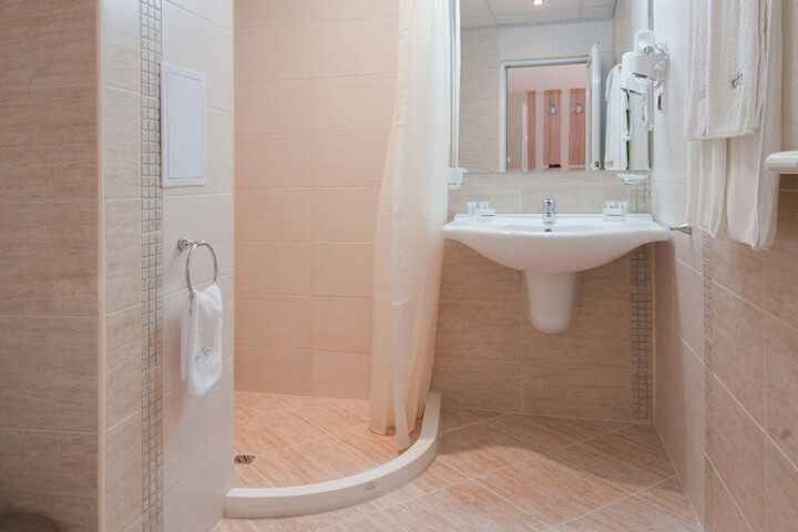Bath Photo