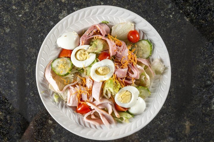Dining 46 of 66