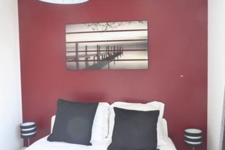 Room 15 of 39