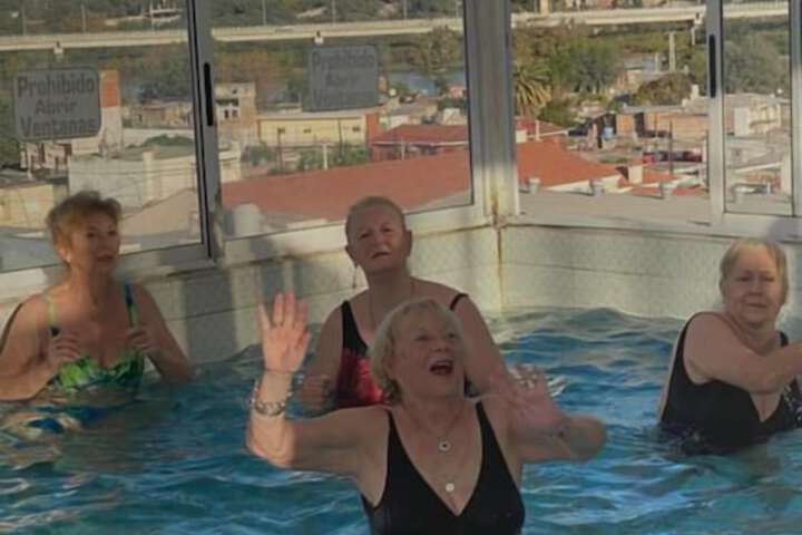 Pool 16 of 20