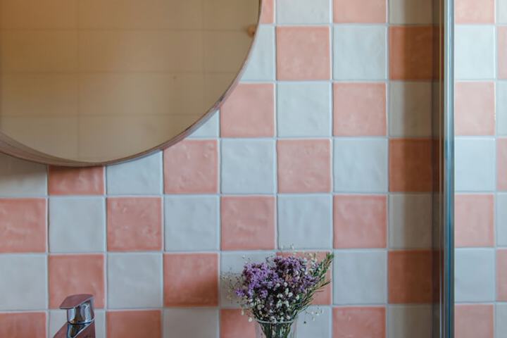 Room 15 of 26