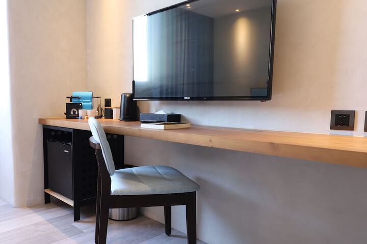 Room 34 of 135