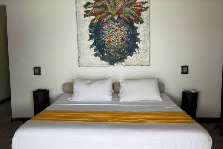 Room 16 of 73