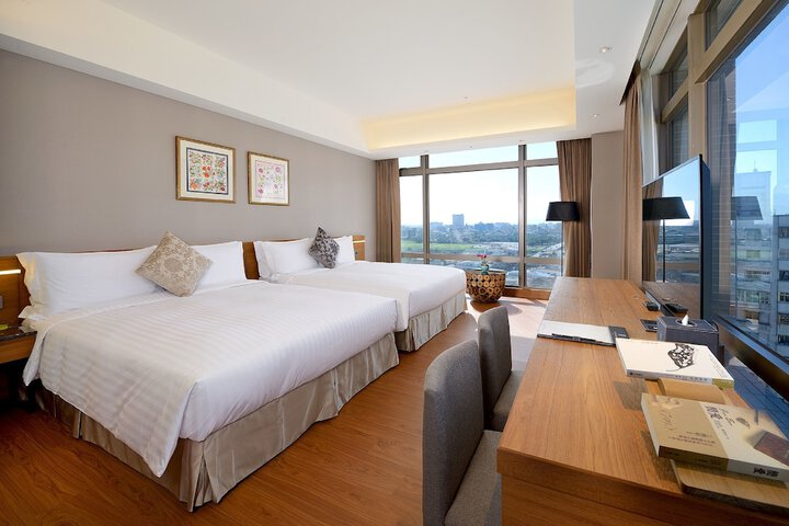 Room 16 of 155