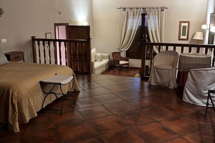 Room 3 of 13