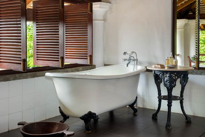 Bath Interior