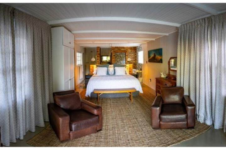 Room 22 of 25