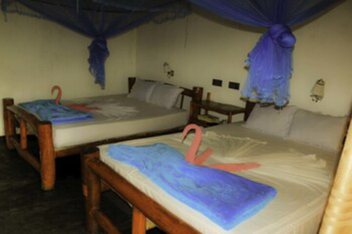 Room 8 of 15