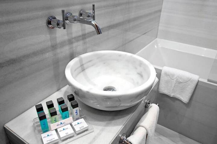 Bath Photo