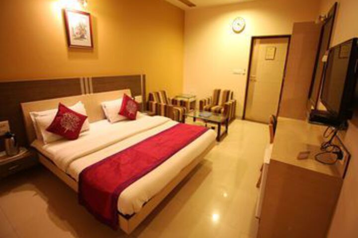 Room 21 of 28