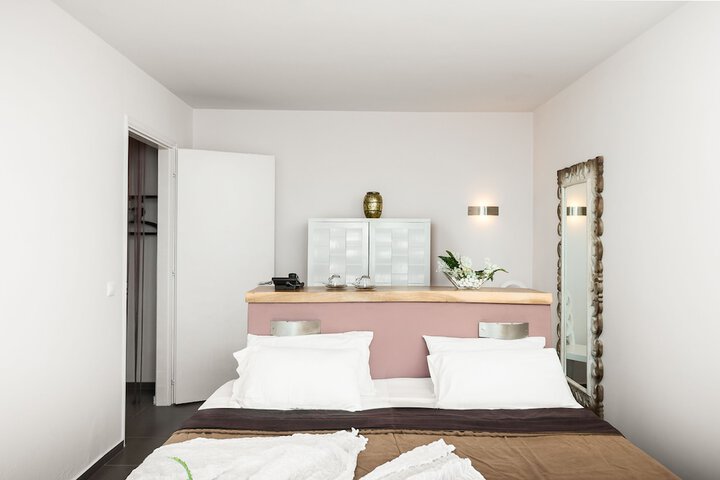 Room 21 of 68