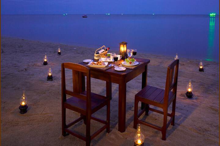 Dining 96 of 111