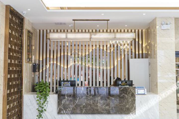Hotel Interior 15 of 29