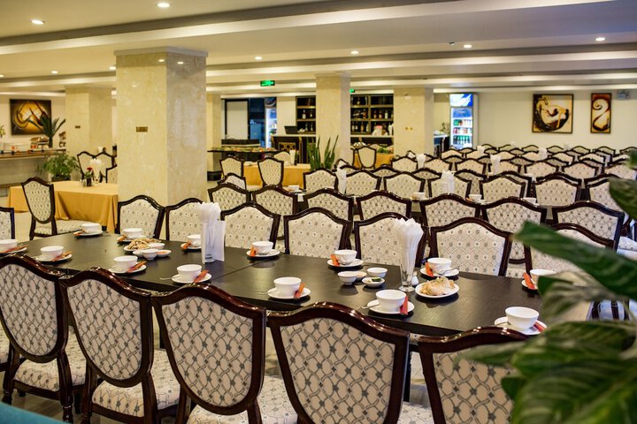 Dining 91 of 109