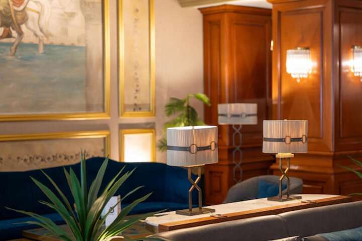 Hotel Lobby