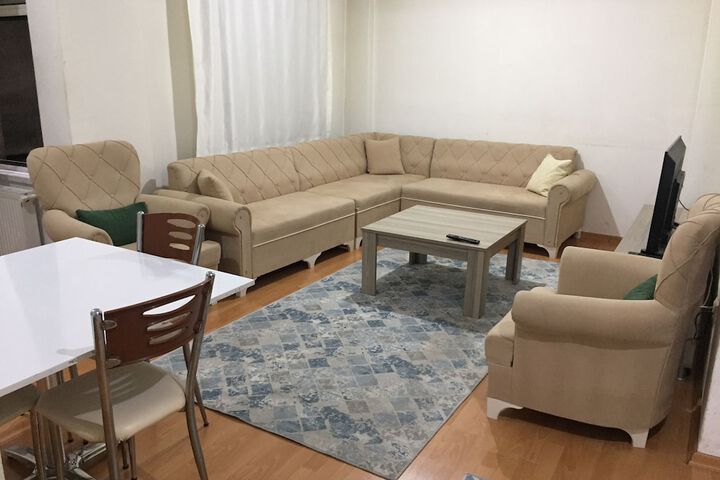 Room 11 of 13