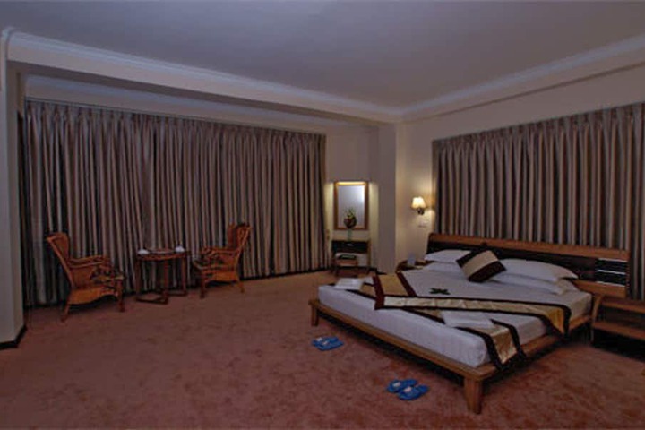 Room 9 of 56