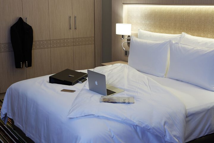 Room 4 of 36