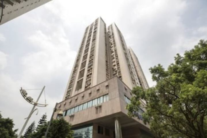 SOLO HOTEL SHATOUJIAO STORE