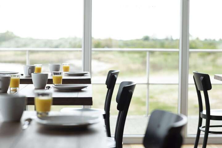 Breakfast/Coffee Service 18 of 35