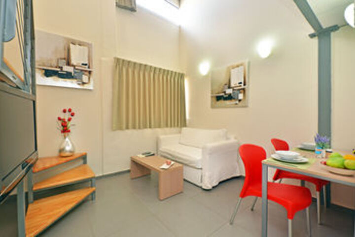 Room 16 of 17
