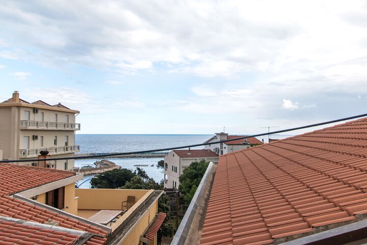 Hotel View 66 of 68