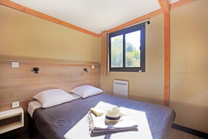 Room 4 of 39