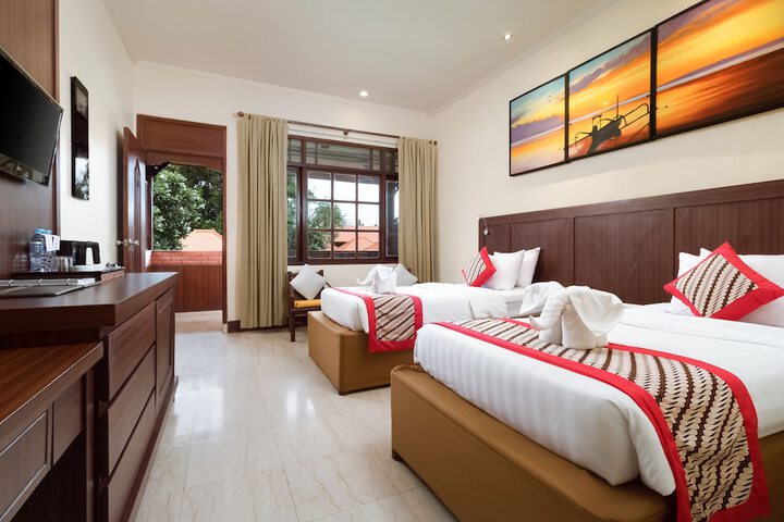 Room 3 of 92