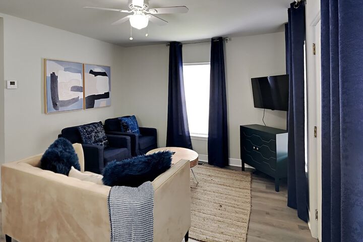 Room 10 of 21