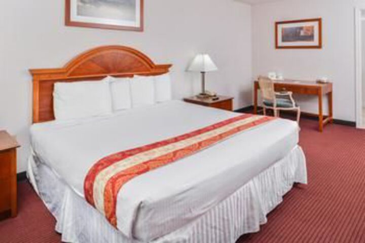 Room 12 of 60
