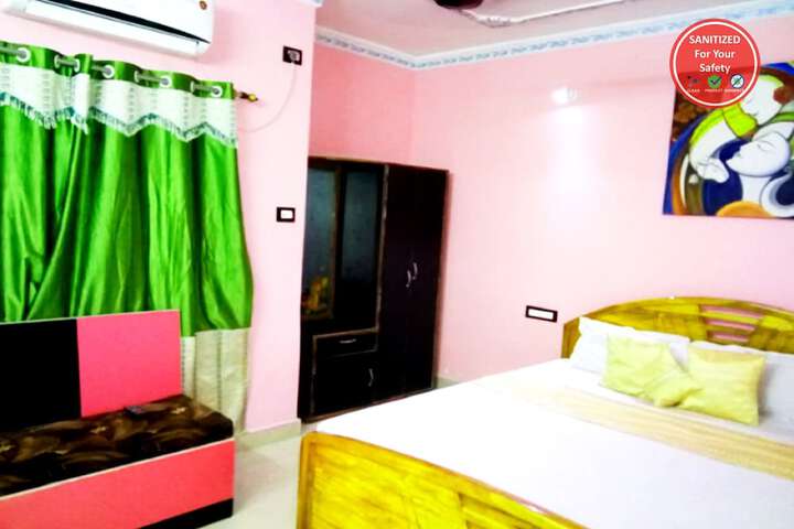 Room 7 of 17