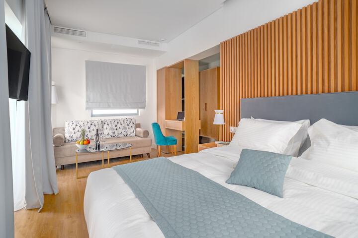 Room 20 of 86