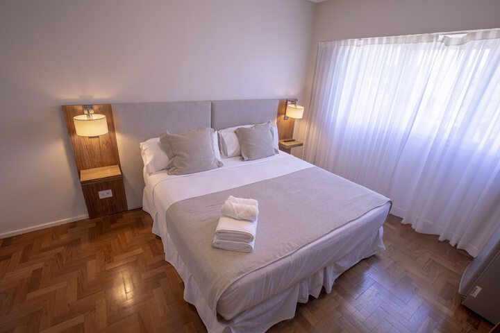 Room 10 of 21