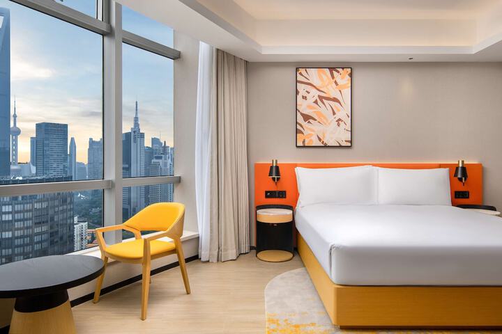 Room 30 of 67
