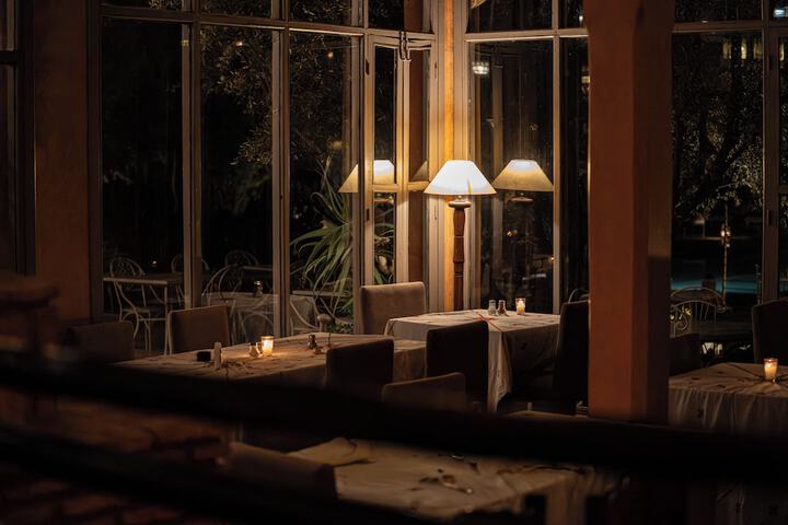 Dining 82 of 126