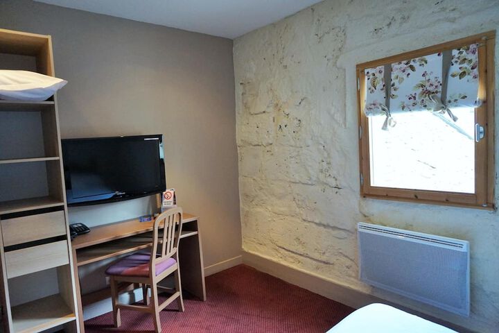 Room 12 of 56